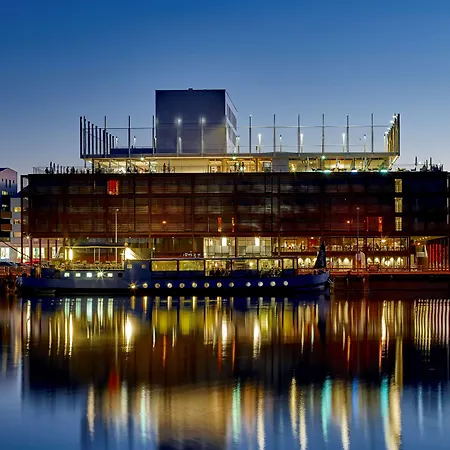 Radisson Blu Hotel 4*
