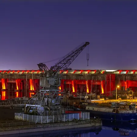 酒店 Radisson Blu 4*